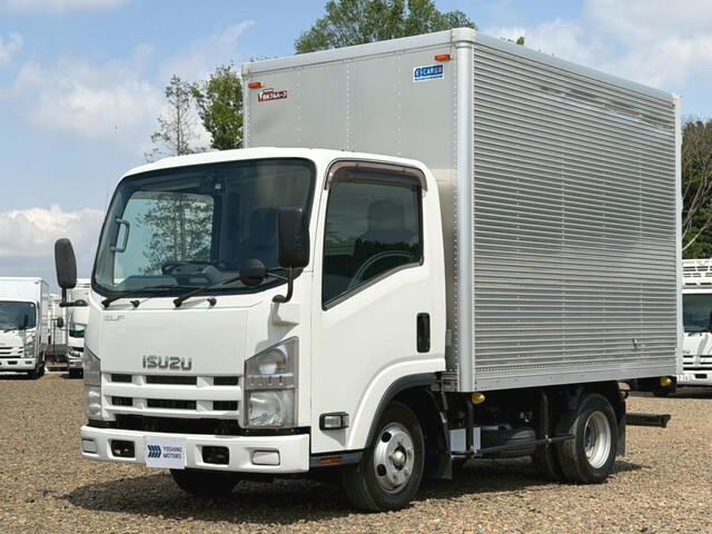 Elf Aluminum Van_1
