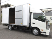 HINO Dutro Panel Van TKG-XZU712M 2017 205,000km_3