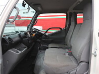 TOYOTA Toyoace Double Cab TKG-XZU605 2014 73,822km_33