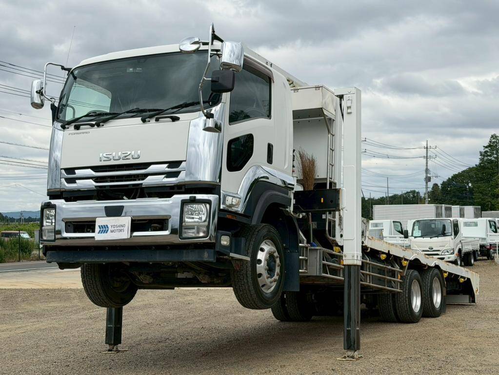 ISUZU Giga Self Loader (With 4 Steps Of Cranes) 2KG-FVZ60U2 2019 16,000km_1
