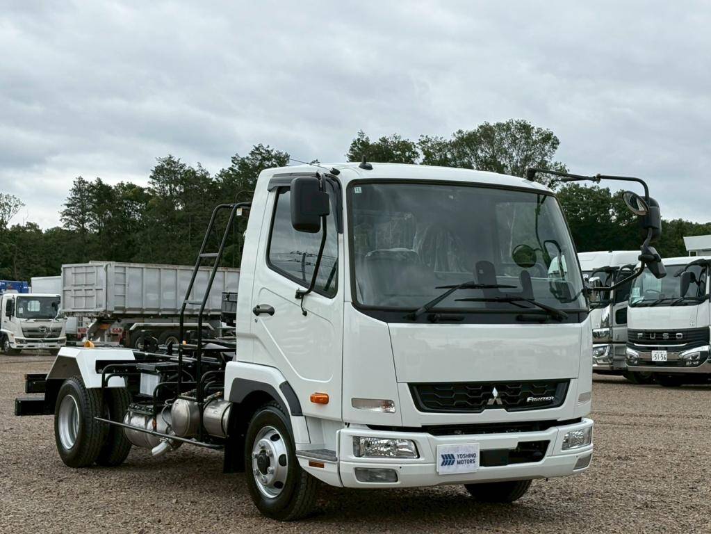 MITSUBISHI FUSO Fighter Container Carrier Truck 2KG-FK72F 2025 1,000km