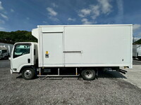 ISUZU Elf Refrigerator & Freezer Truck 2RG-NPR88AN 2021 243,000km_5