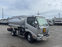 HINO Dutro Tank Lorry 2KG-XZU600E 2026 8,197km_3