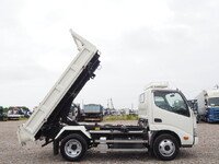 TOYOTA Toyoace 3 Way Dump TKG-XZU675D 2017 40,185km_17