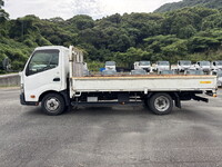 HINO Dutro Flat Body TPG-XZU710M 2019 84,566km_5