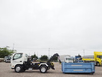 TOYOTA Toyoace Container Carrier Truck SKG-XZU600A 2012 109,814km_5