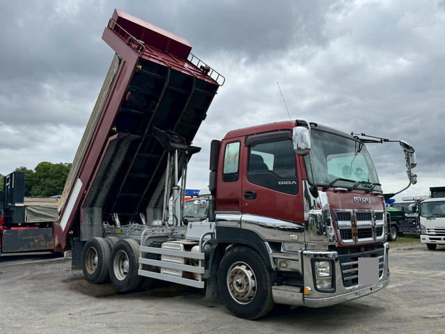 ISUZU Giga Dump QKG-CXZ77AT 2014 631,696km