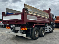 ISUZU Giga Dump QKG-CXZ77AT 2014 631,696km_3