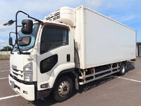 ISUZU Forward Refrigerator & Freezer Truck TKG-FRR90T2 2017 500,500km_1