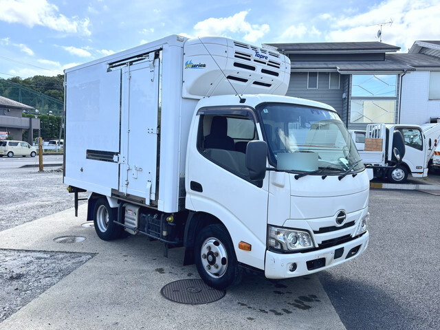 HINO Dutro Refrigerator & Freezer Truck 2RG-XZC605M 2020 228,145km