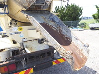 HINO Ranger Mixer Truck LKG-FJ7JDAA 2015 150,487km_15