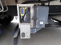 ISUZU Forward Refrigerator & Freezer Truck 2PG-FRR90S2 2020 278,200km_9