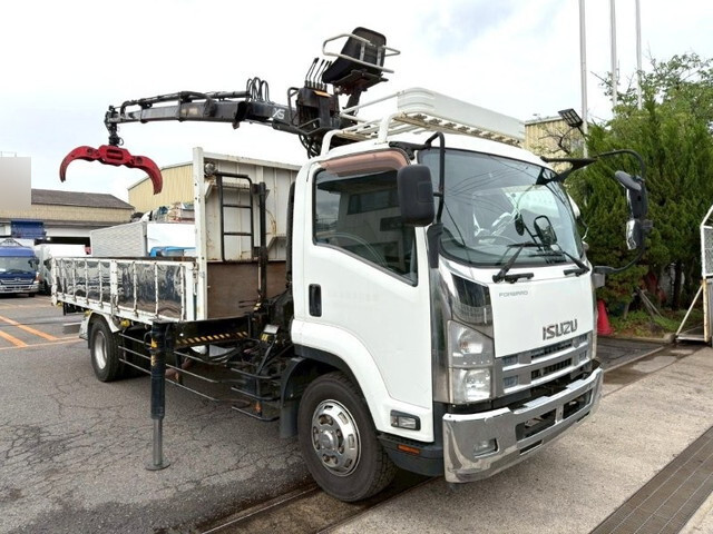 ISUZU Forward Truck (With Crane) LKG-FTR90S2 2014 51,580km
