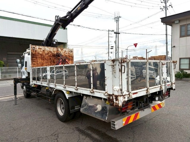 Forward Truck (With Crane)_2