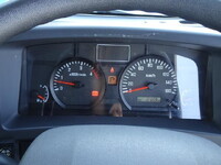 ISUZU Elf Reefer Van TPG-NPR85YN 2015 137,000km_32