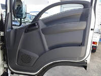 ISUZU Elf Panel Van TPG-NMS85AN 2019 256,000km_23