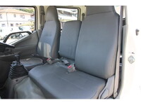 HINO Dutro Double Cab TKG-XZU655M 2015 121,000km_32