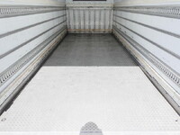 ISUZU Forward Refrigerator & Freezer Truck 2PG-FRR90T2 2018 589,000km_18