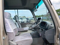 TOYOTA Coaster Micro Bus PB-XZB51 2005 52,541km_37