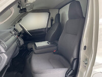 TOYOTA Hiace Box Van CBF-TRH200V 2019 47,648km_28