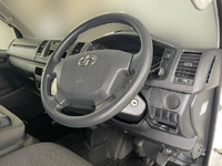 TOYOTA Hiace Box Van CBF-TRH200V 2019 47,648km_31