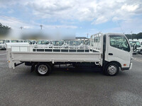 HINO Dutro Flat Body TKG-XZU710M 2015 49,169km_4