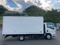 ISUZU Elf Refrigerator & Freezer Truck 2RG-NPR88AN 2020 303,515km_6