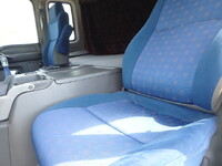 ISUZU Giga Tank Lorry PDG-CYG77S8 2010 686,000km_28