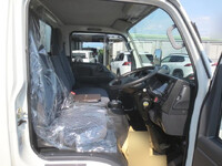 ISUZU Elf Truck with Accordion Door 2RG-NHR88AN 2022 42,939km_13