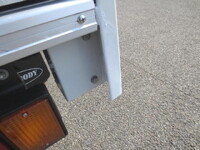 ISUZU Elf Truck with Accordion Door 2RG-NHR88AN 2022 42,939km_19