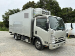 Elf Refrigerator & Freezer Truck