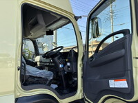 ISUZU Forward Aluminum Van 2RG-FTR90V4 2026 1,000km_11