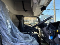 ISUZU Forward Aluminum Van 2RG-FTR90V4 2026 1,000km_12