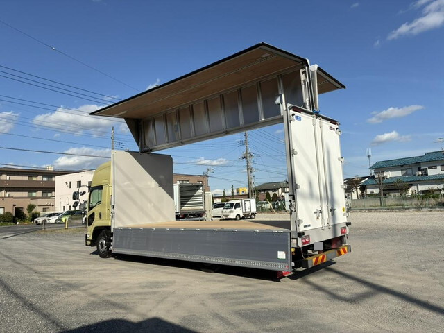 Forward Aluminum Van_2