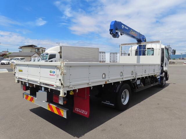 Forward Truck (With 4 Steps Of Cranes)_2