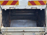 ISUZU Elf Garbage Truck TPG-NMR85N 2015 84,675km_12