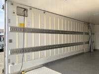 ISUZU Forward Refrigerator & Freezer Truck 2PG-FRR90S2 2019 64,731km_13