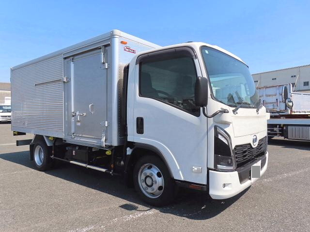 UD TRUCKS Condor Aluminum Van 2RG-BPR88AM 2024 21,000km