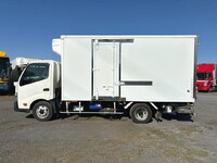 HINO Dutro Refrigerator & Freezer Truck TPG-XZU712M 2018 64,920km_6