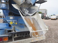 ISUZU Forward Mixer Truck LKG-FTR90S2 2015 143,773km_18