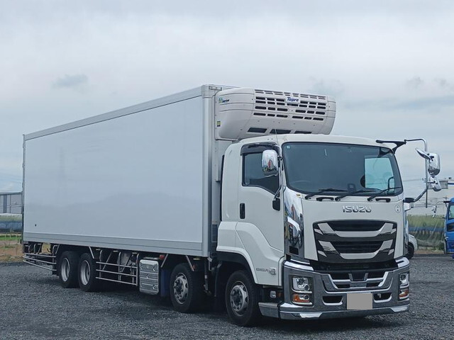 ISUZU Giga Refrigerator & Freezer Truck 2PG-CYJ77DA 2024 116,000km