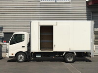 TOYOTA Dyna Panel Van TPG-XZU712 2018 193,000km_4