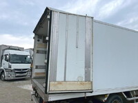 ISUZU Forward Refrigerator & Freezer Truck TKG-FRR90S2 2016 394,000km_6