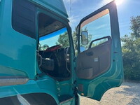 UD TRUCKS Quon Self Loader ADG-GW4XLG 2010 1,170,684km_13