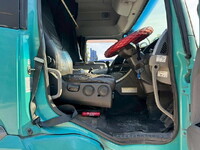 UD TRUCKS Quon Self Loader ADG-GW4XLG 2010 1,170,684km_14