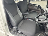 MITSUBISHI FUSO Canter Double Cab 2RG-FBA20 2024 5,970km_12