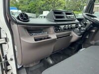 MITSUBISHI FUSO Canter Double Cab 2RG-FBA20 2024 5,970km_13