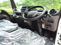 MITSUBISHI FUSO Canter Double Cab 2RG-FBA20 2025 393km_26