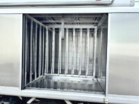 ISUZU Elf Bottle Van TRG-NPR85AN 2017 182,464km_10