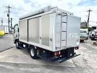 ISUZU Elf Bottle Van TRG-NPR85AN 2017 182,464km_2